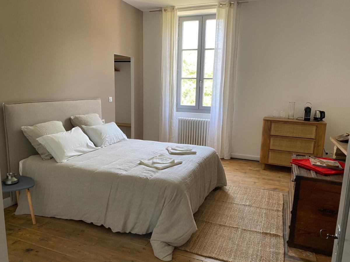 La Maison De Manon Mirande  Luaran gambar
